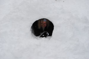 Looking thru the snow tunnel.  No way I could crawl thru the narrow tunnel :-)